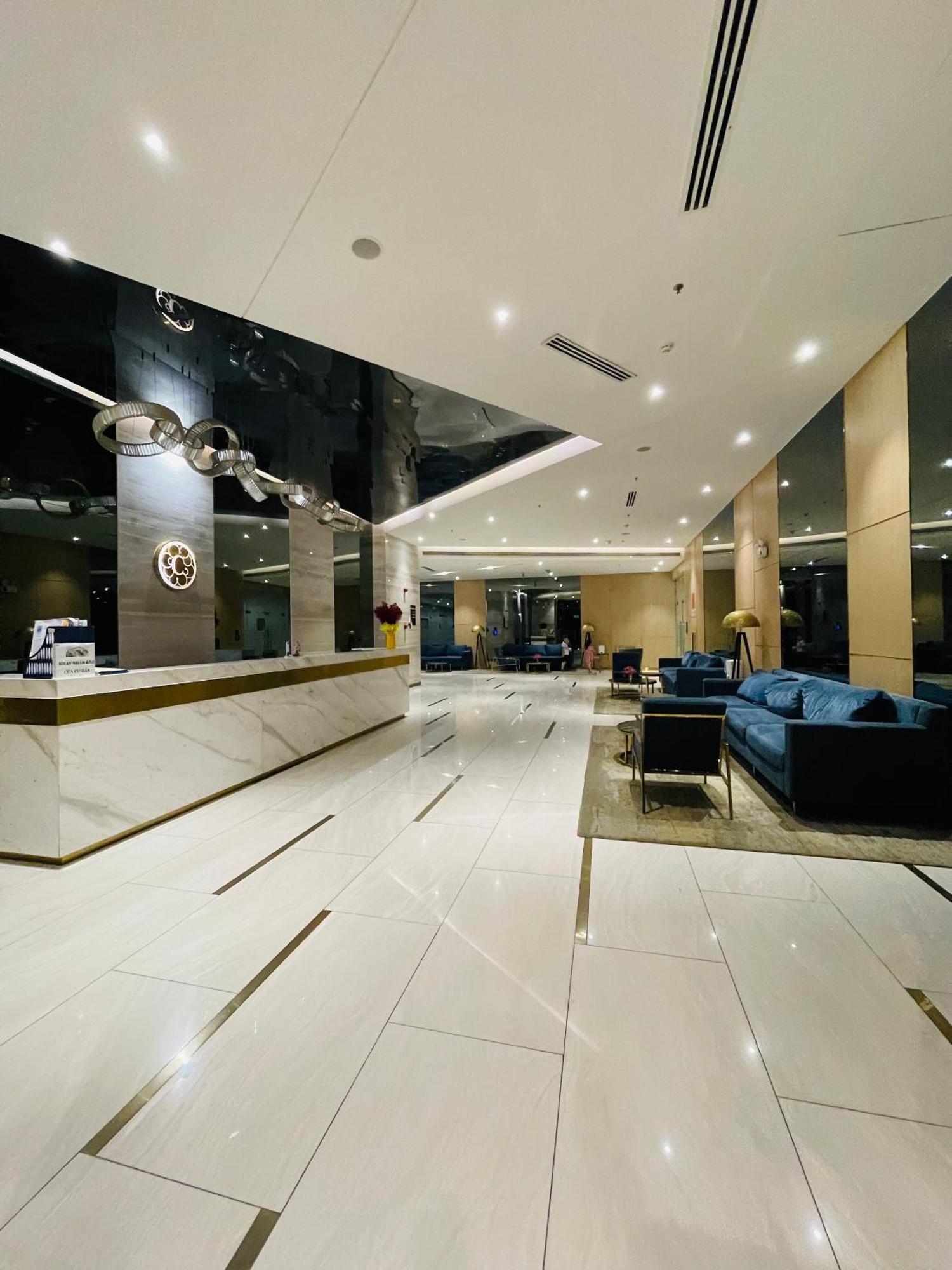 Ha Do Centrosa District 10 * TP. Hồ Chí Minh